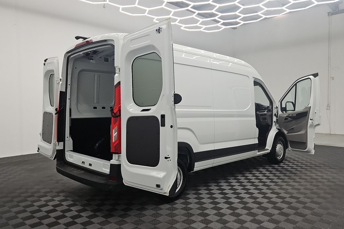 2023 LDV Deliver 9 LWB