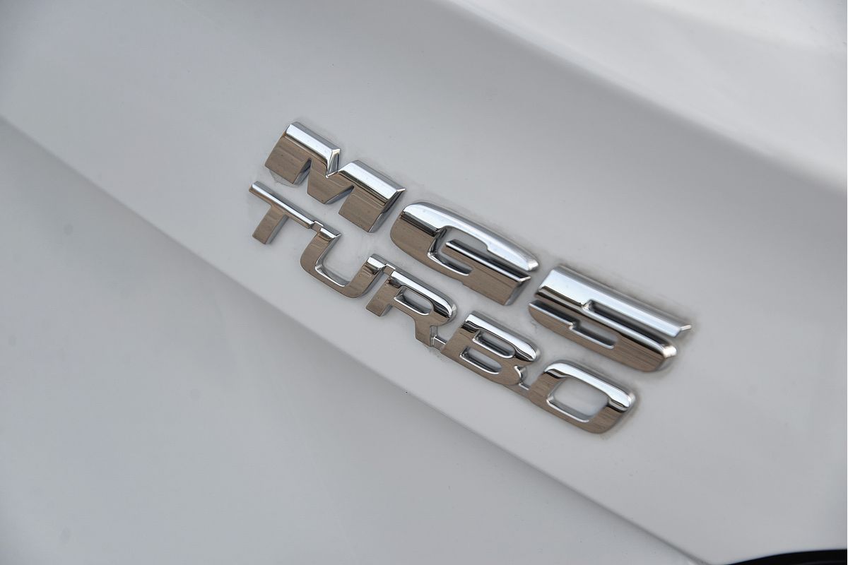 2025 MG MG5 Essence