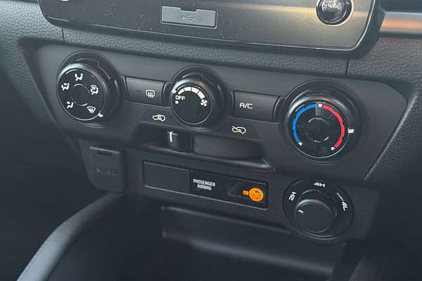 2025 Mazda BT-50 XT TF 4X4