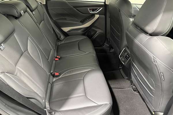 2020 Subaru Forester 2.5i Premium S5