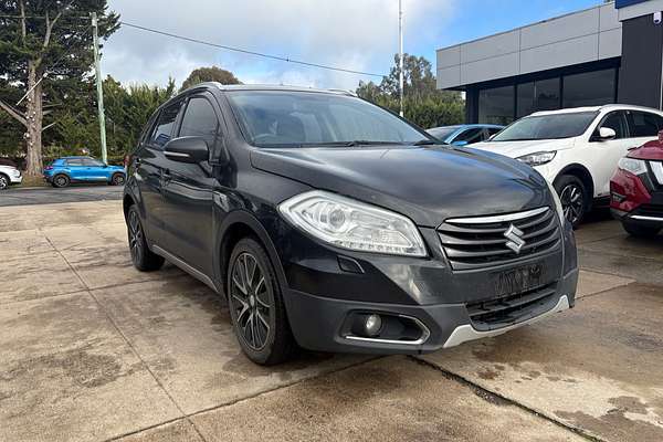 2014 Suzuki S-Cross GLX Prestige JY