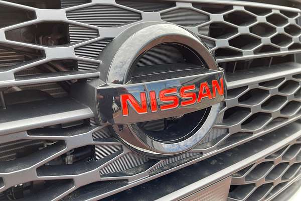 2025 Nissan Navara PRO-4X Warrior D23 4X4