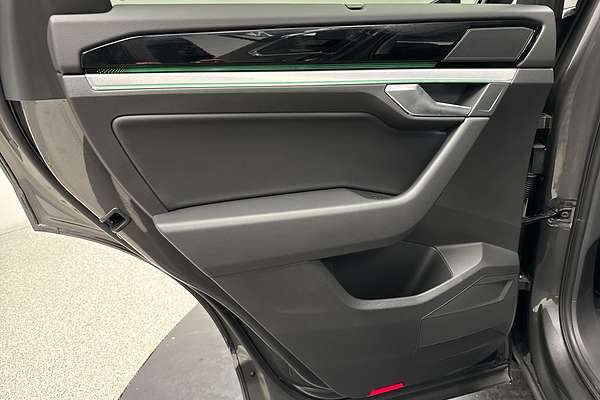 2022 Volkswagen Touareg 170TDI CR