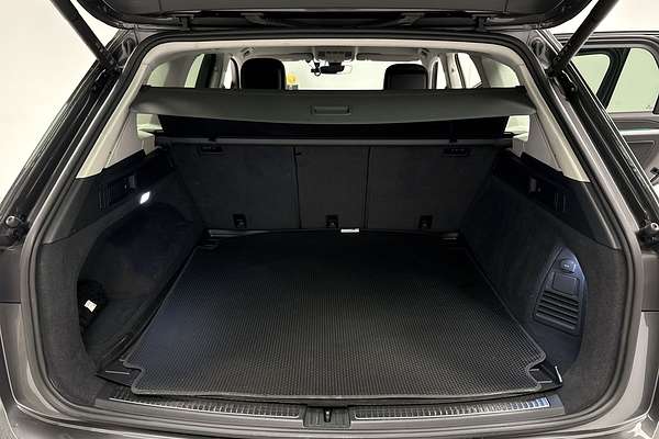 2022 Volkswagen Touareg 170TDI CR