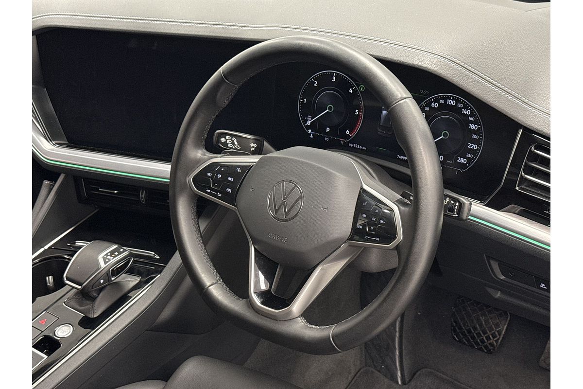 2022 Volkswagen Touareg 170TDI CR