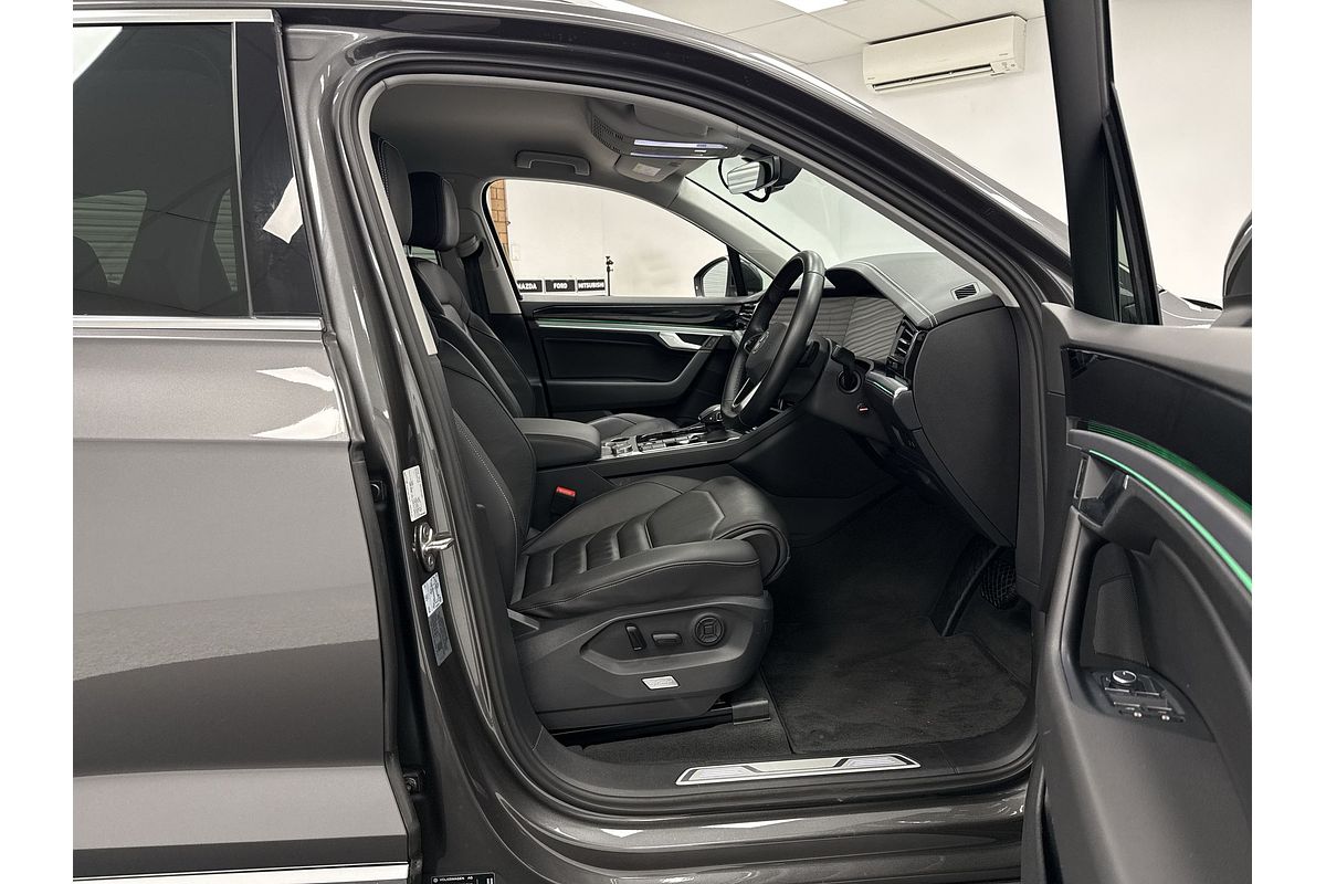 2022 Volkswagen Touareg 170TDI CR