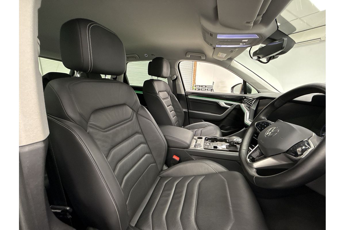 2022 Volkswagen Touareg 170TDI CR