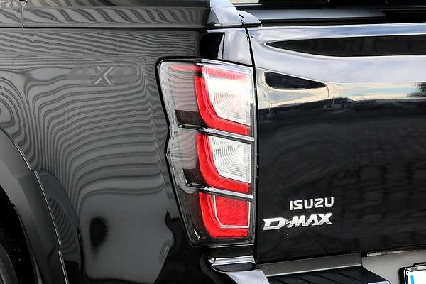 2024 Isuzu D-MAX X-TERRAIN 4X4