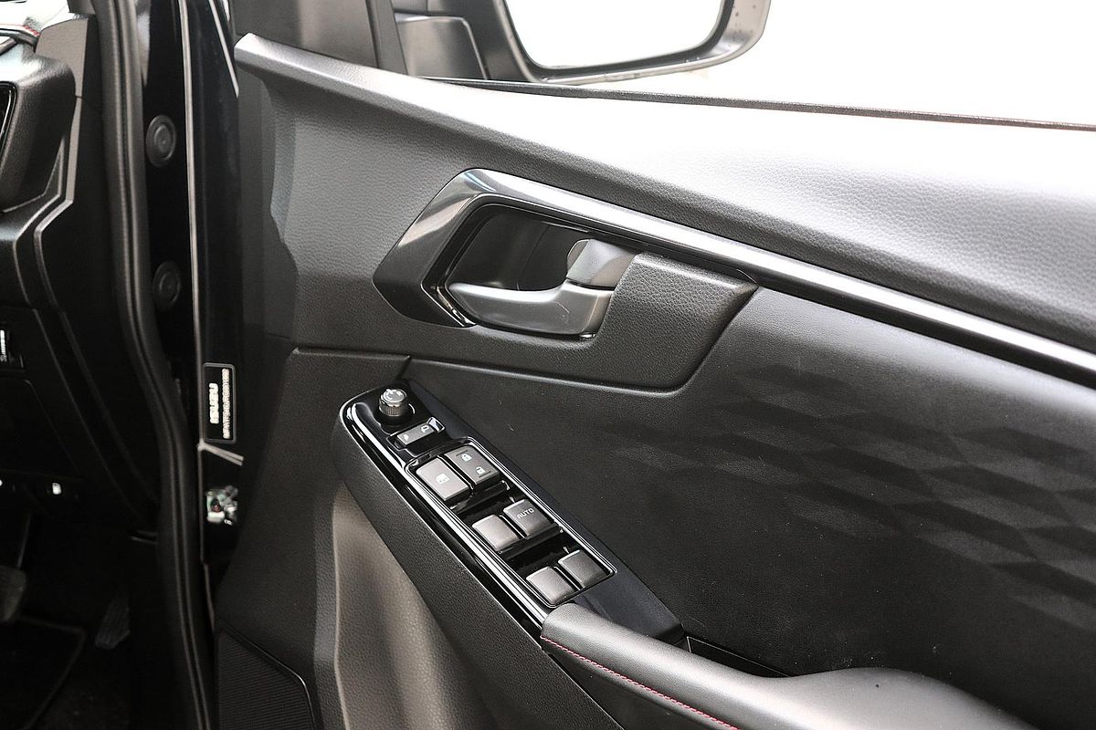 2024 Isuzu D-MAX X-TERRAIN 4X4