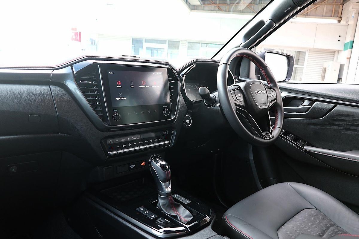 2024 Isuzu D-MAX X-TERRAIN 4X4