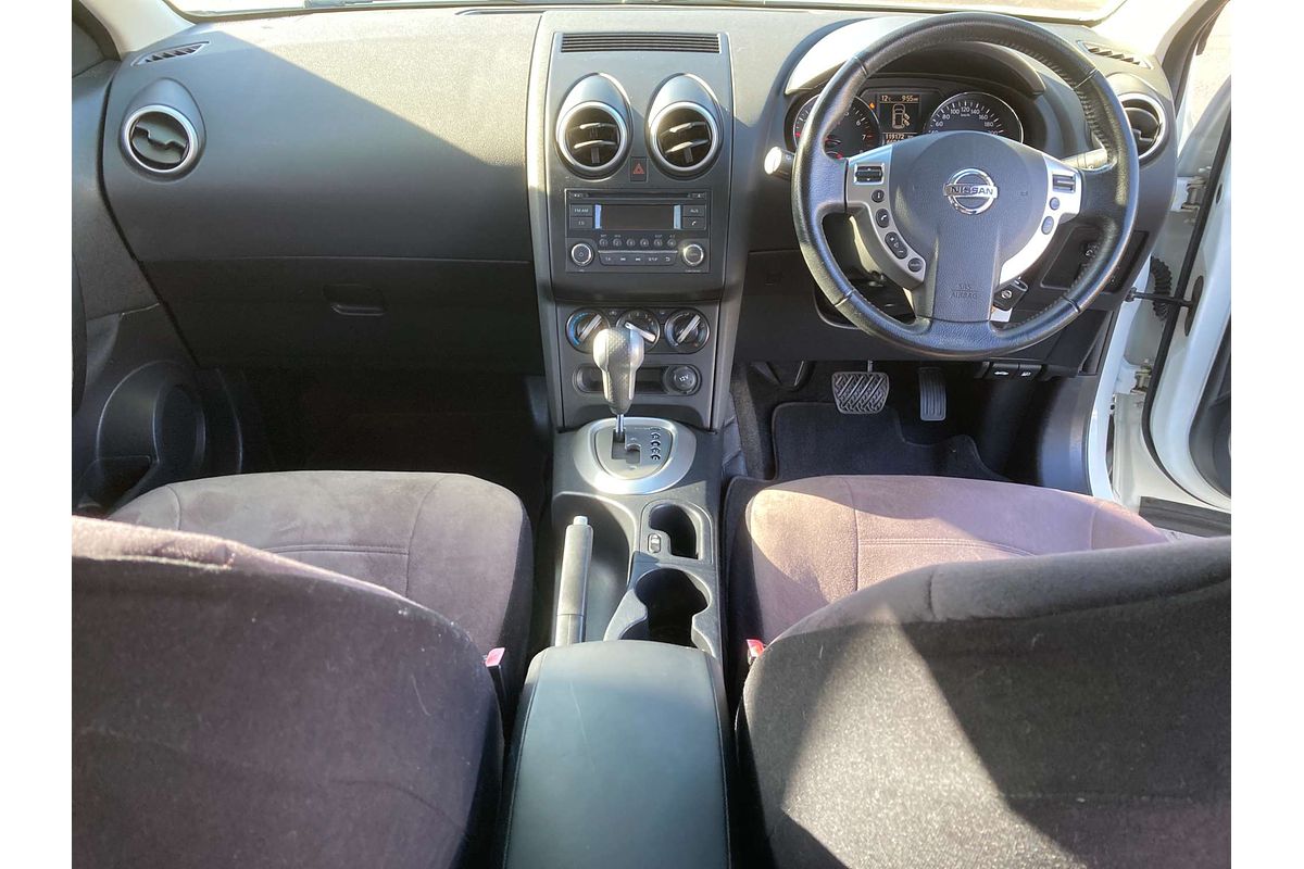 2013 Nissan Dualis ST J10 Series 4
