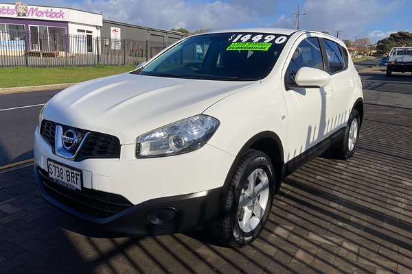 2013 Nissan Dualis ST J10 Series 4