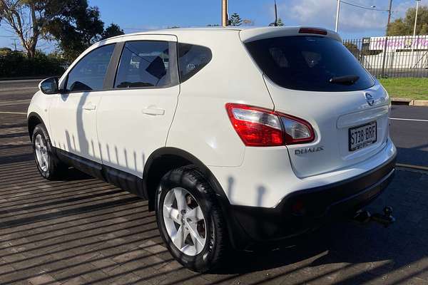 2013 Nissan Dualis ST J10 Series 4