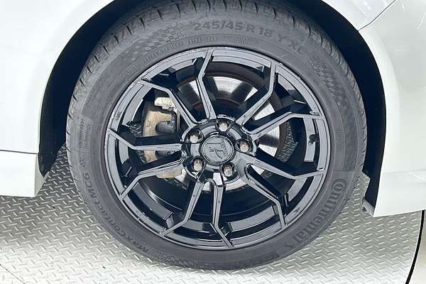 2015 Holden Ute SV6 Storm VF Rear Wheel Drive