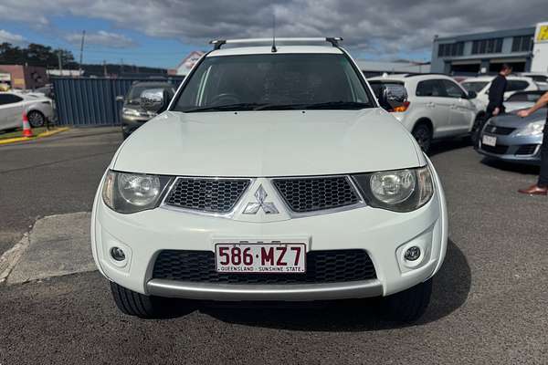 2014 Mitsubishi Triton GLX-R MN 4X4