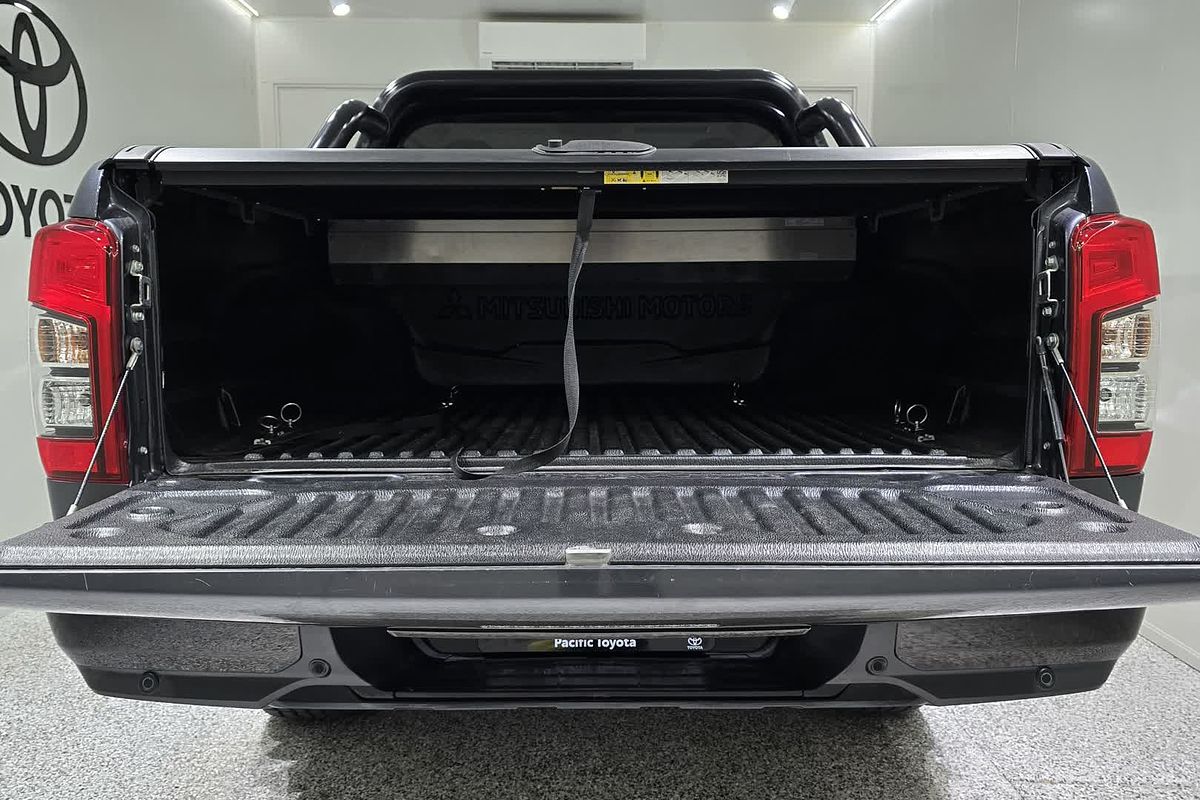 2022 Mitsubishi Triton GSR MR 4X4