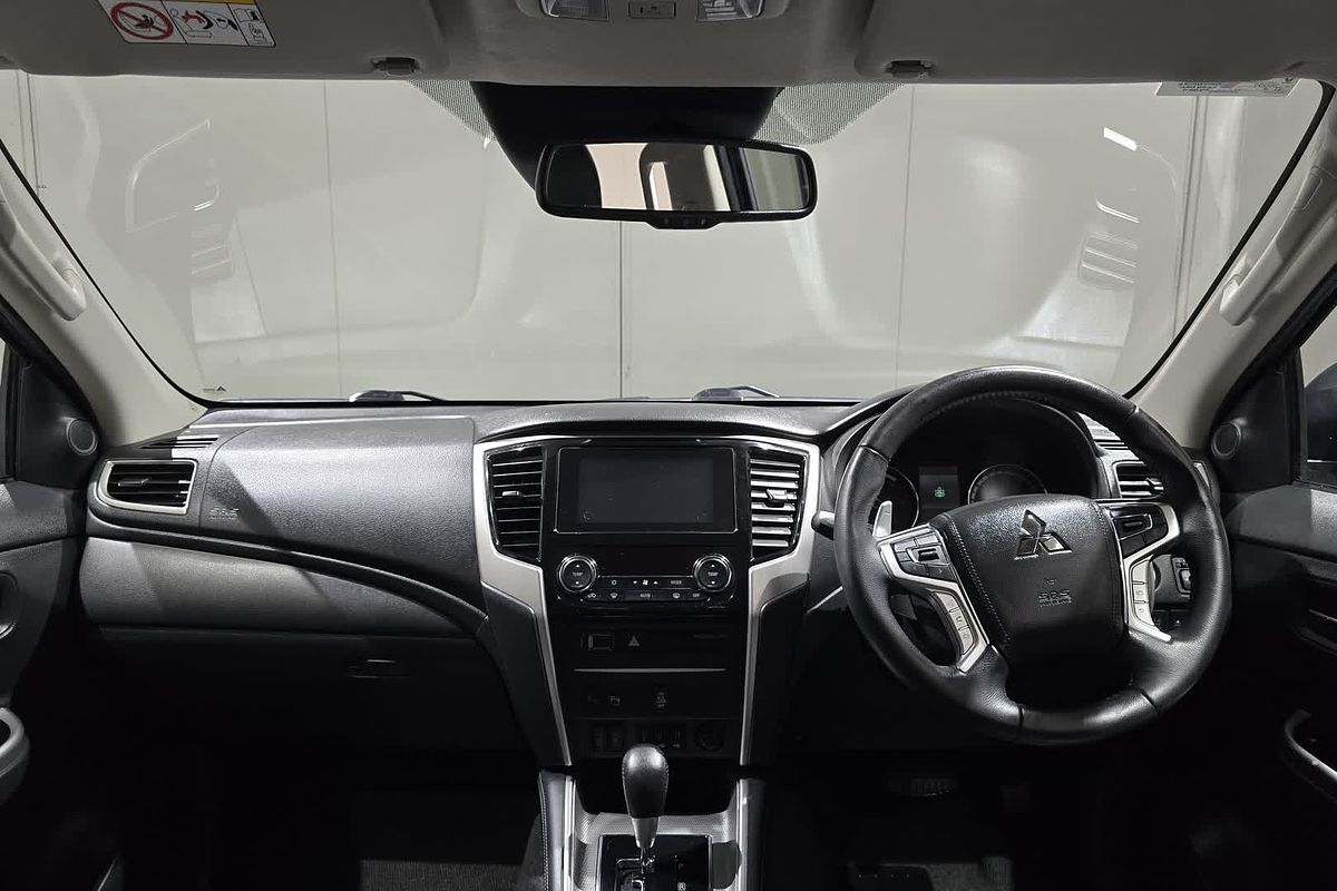 2022 Mitsubishi Triton GSR MR 4X4