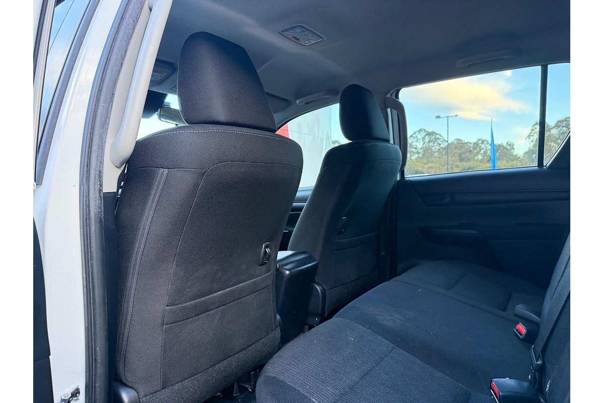 2021 Toyota Hilux SR GUN126R 4X4