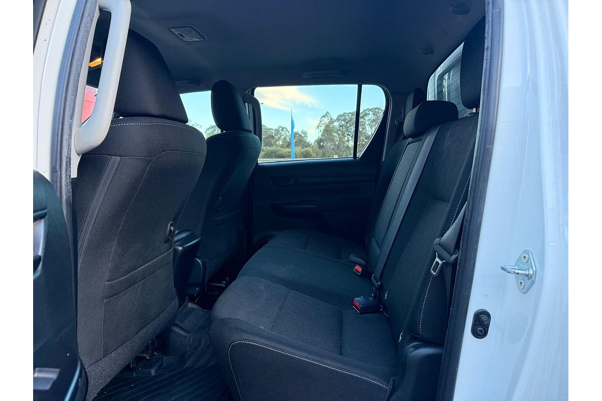 2021 Toyota Hilux SR GUN126R 4X4