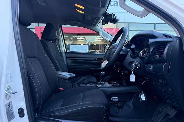 2021 Toyota Hilux SR GUN126R 4X4