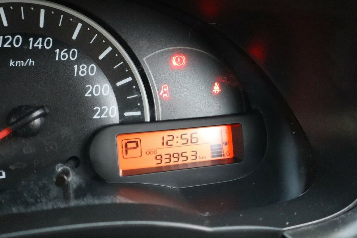 2016 Nissan Micra ST K13