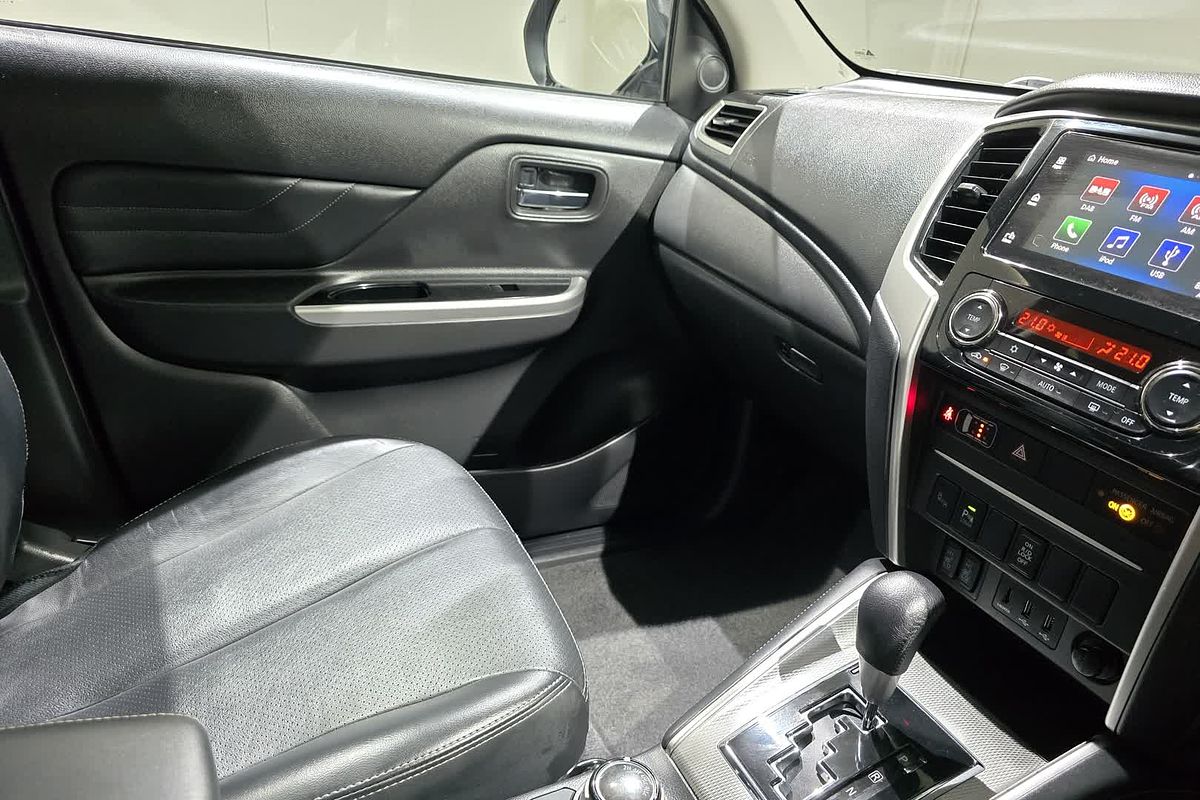 2022 Mitsubishi Triton GSR MR 4X4