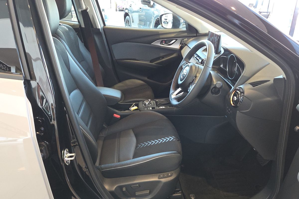 2025 Mazda CX-3 G20 GT SP DK