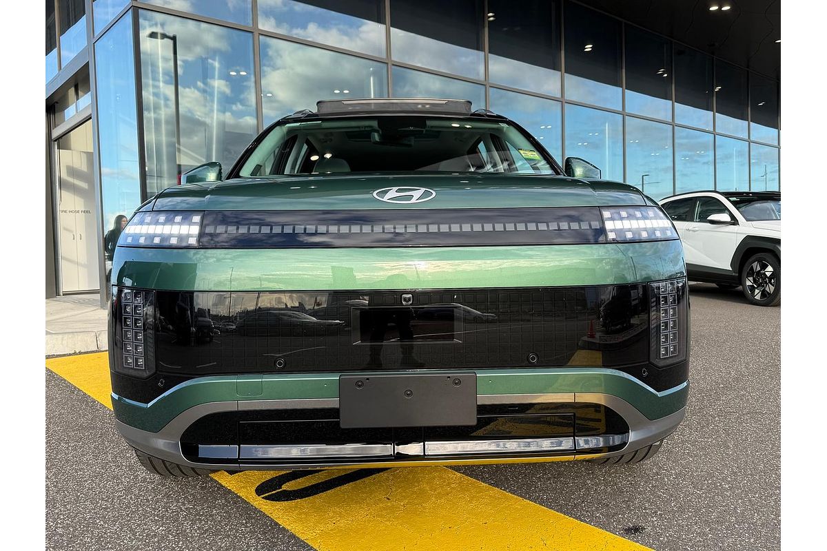 2025 Hyundai IONIQ 9 Calligraphy ME.V1