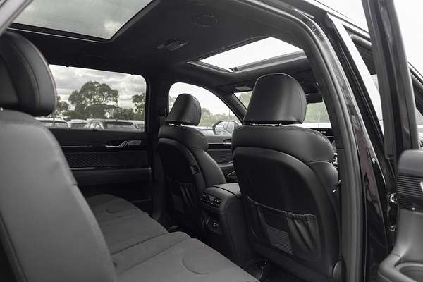 2025 Hyundai Palisade Calligraphy Black Ink LX2.V5