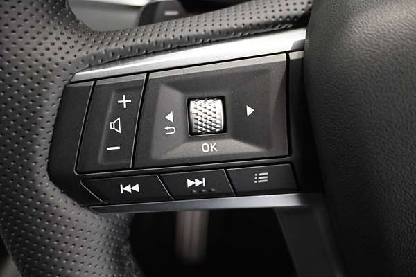 2025 Mitsubishi Outlander Exceed ZM