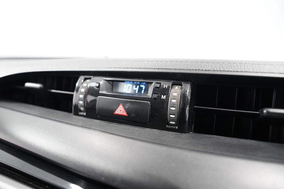 2020 Toyota Hilux SR GUN126R 4X4