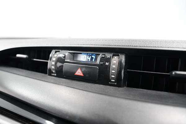 2020 Toyota Hilux SR GUN126R 4X4