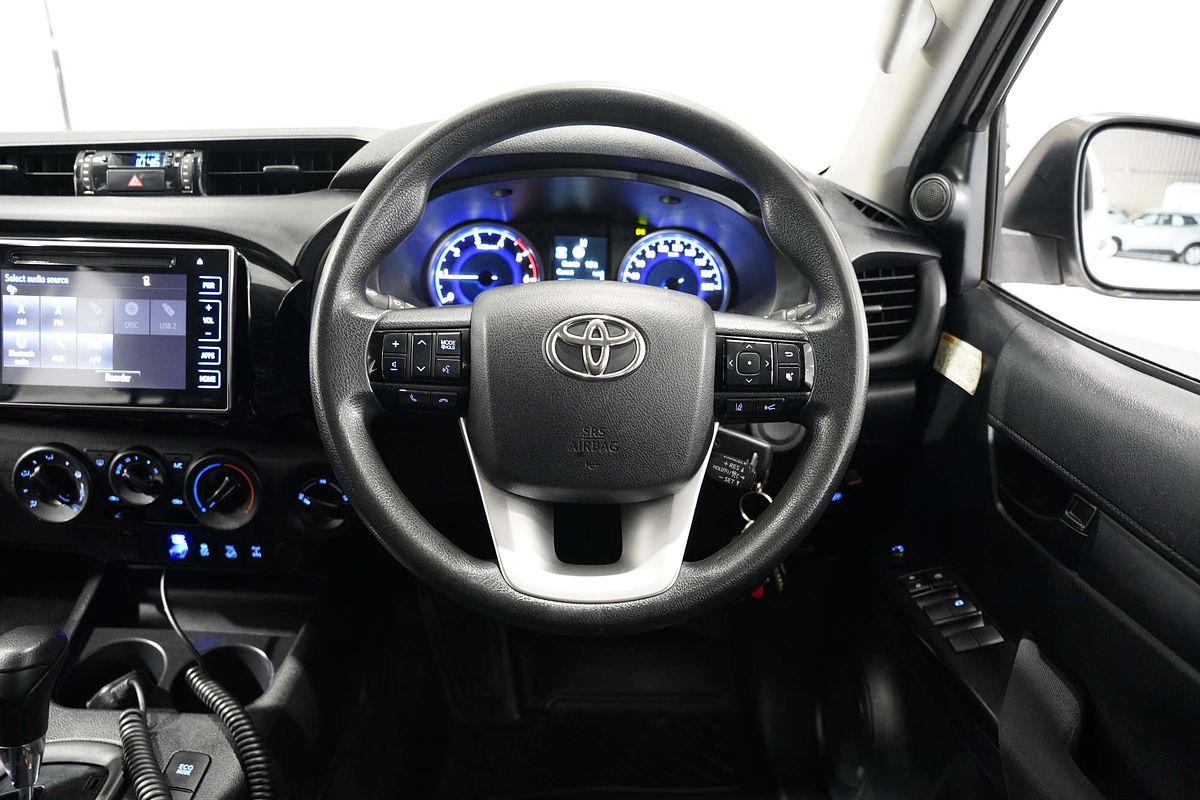 2020 Toyota Hilux SR GUN126R 4X4
