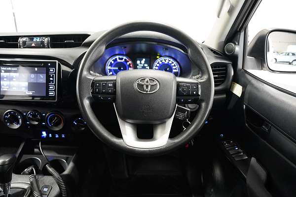 2020 Toyota Hilux SR GUN126R 4X4