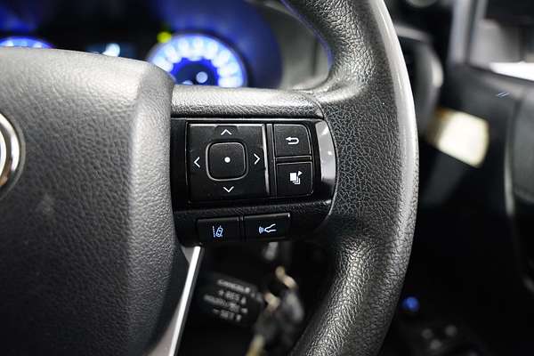 2020 Toyota Hilux SR GUN126R 4X4