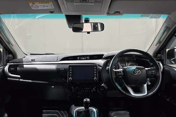 2022 Toyota Hilux SR5 GUN126R 4X4