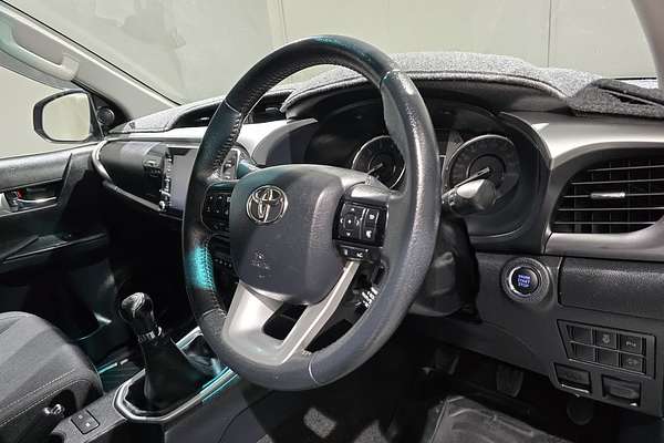 2022 Toyota Hilux SR5 GUN126R 4X4