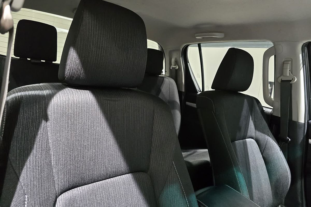 2022 Toyota Hilux SR5 GUN126R 4X4