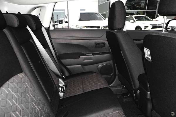 2025 Mitsubishi ASX GS XD