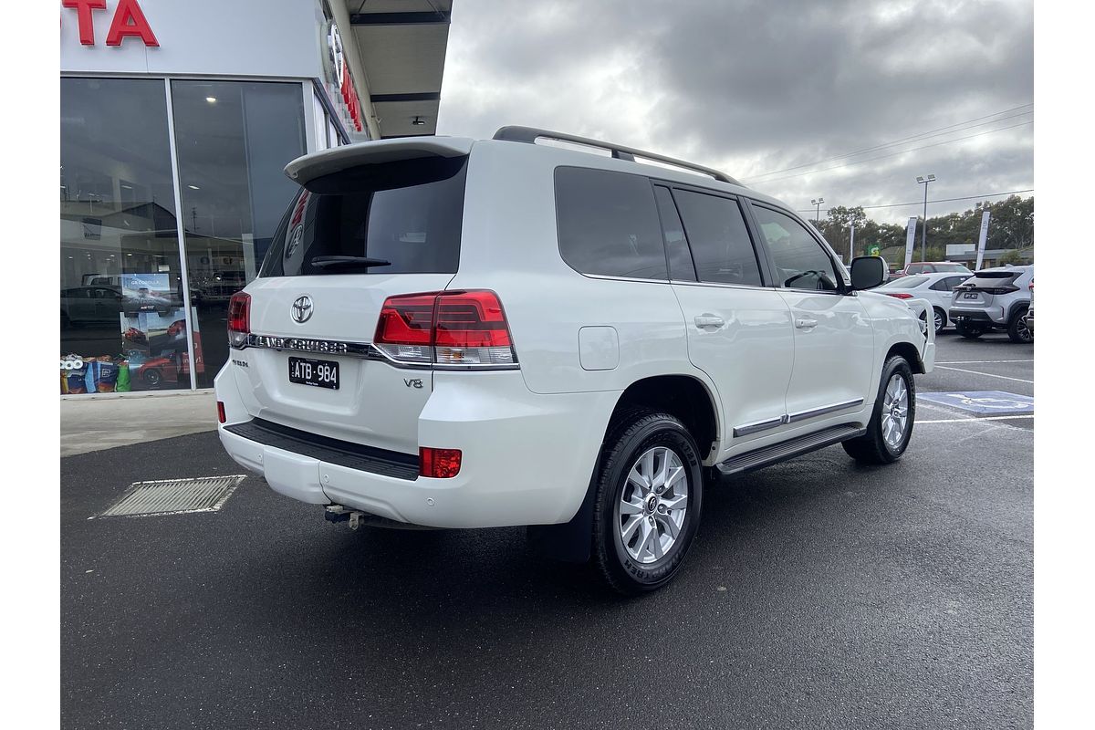 2018 Toyota Landcruiser Sahara VDJ200R