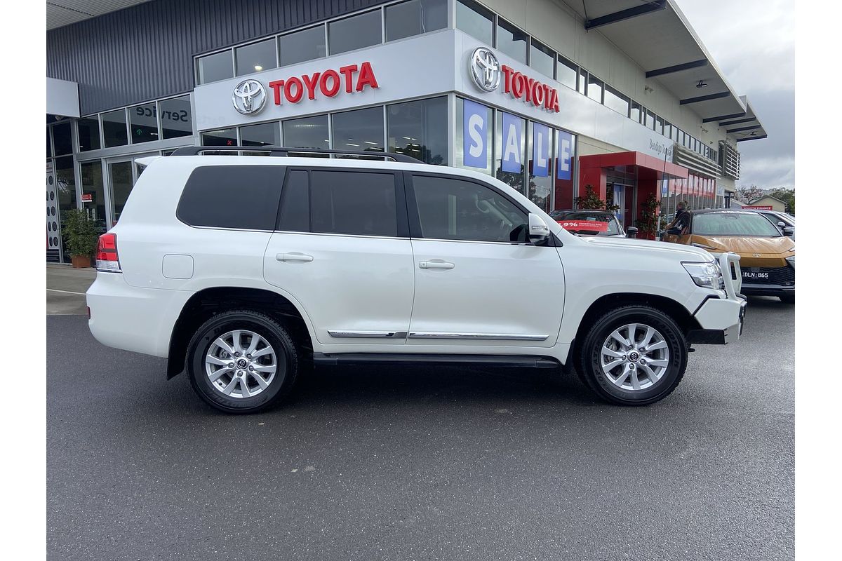 2018 Toyota Landcruiser Sahara VDJ200R