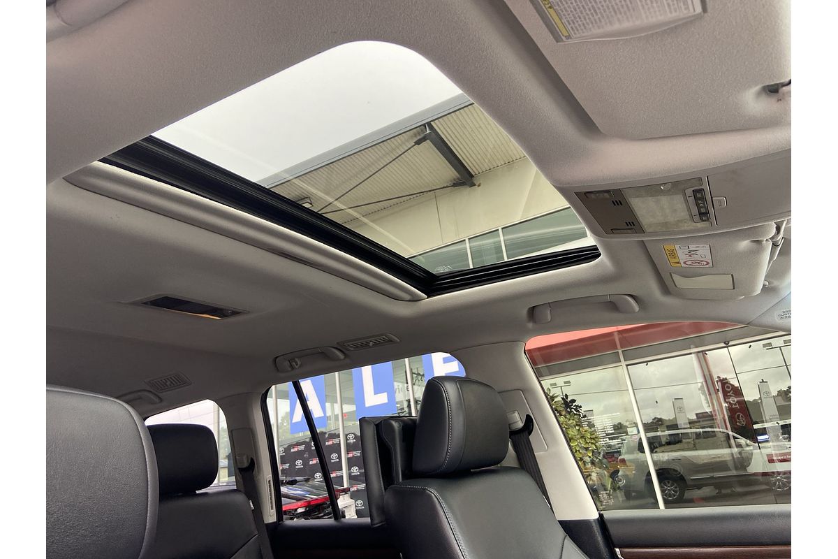 2018 Toyota Landcruiser Sahara VDJ200R
