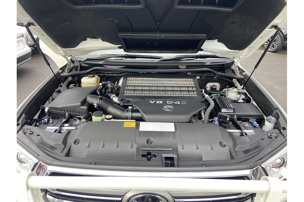 2018 Toyota Landcruiser Sahara VDJ200R
