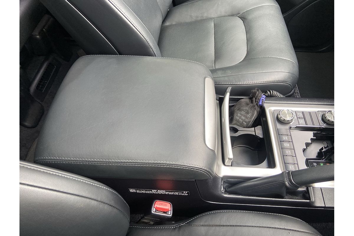 2018 Toyota Landcruiser Sahara VDJ200R