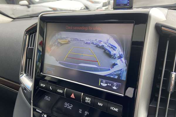 2018 Toyota Landcruiser Sahara VDJ200R