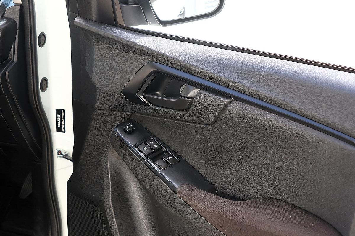 2023 Isuzu D-MAX SX 4X4