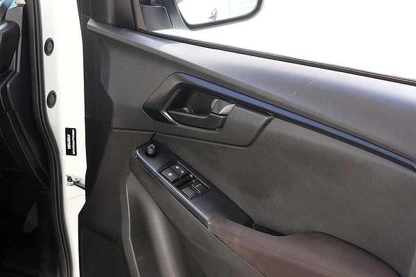 2023 Isuzu D-MAX SX 4X4