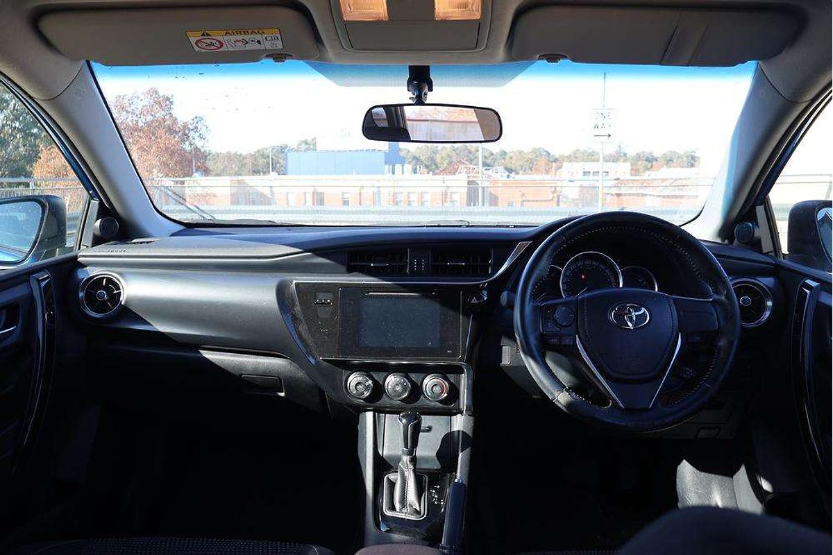 2017 Toyota Corolla Ascent Sport ZRE182R