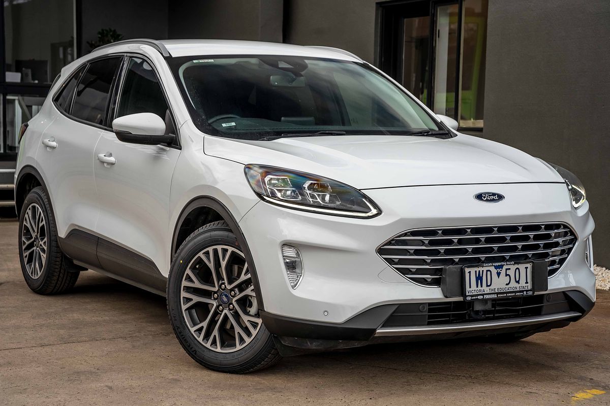 2022 Ford Escape ZH