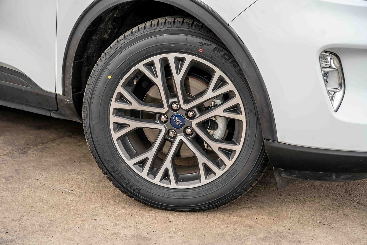 2022 Ford Escape ZH